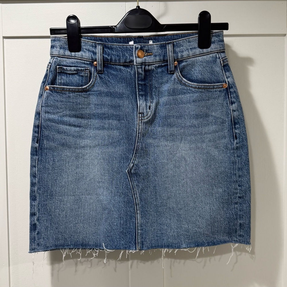 Evereve‎ Classic Denim Mini Skirt